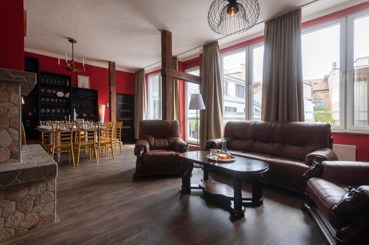 Golden Tree Loft In The Heart Of Апартаменти Прага